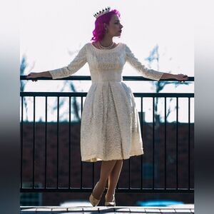 Vintage 1950a formal/wedding white lace  dress